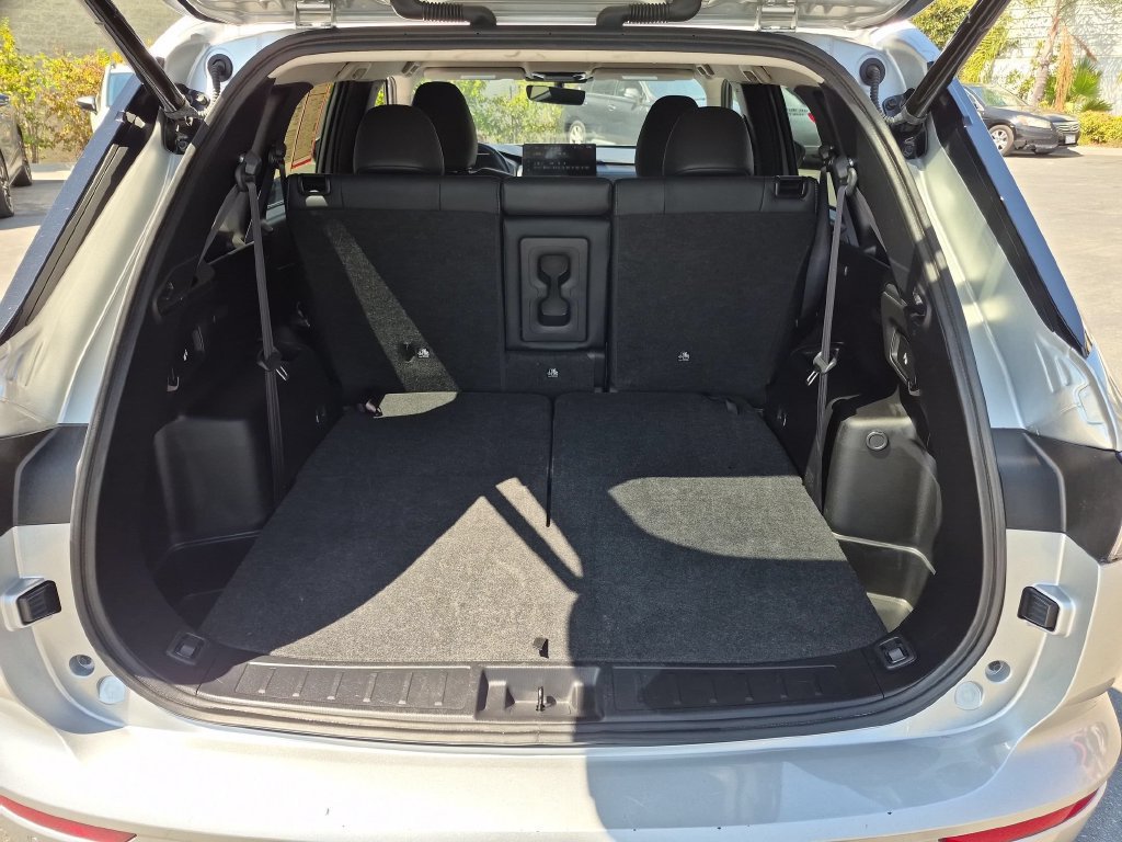 Used 2025 Mitsubishi Outlander SE AWD/4WD image 29