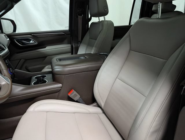 Certified 2023 Chevrolet Suburban Z71 AWD/4WD image 11