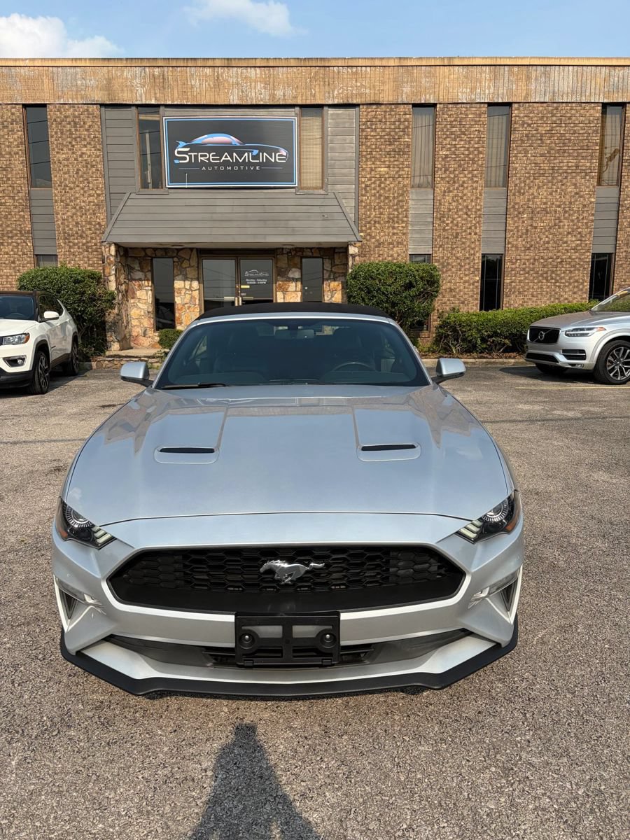 Used 2018 Ford Mustang Premium w/ Equipment Group 201A RWD image 2