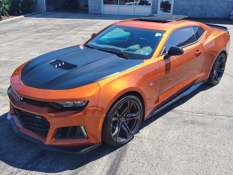 Used 2024 Chevrolet Camaro SS RWD image 15