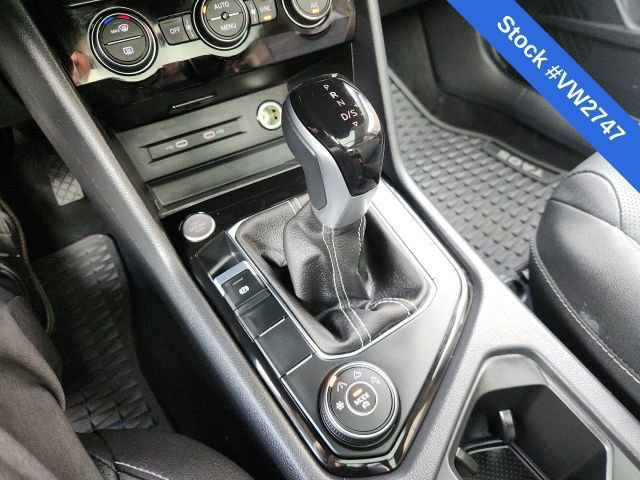 Certified 2024 Volkswagen Taos SEL image 21