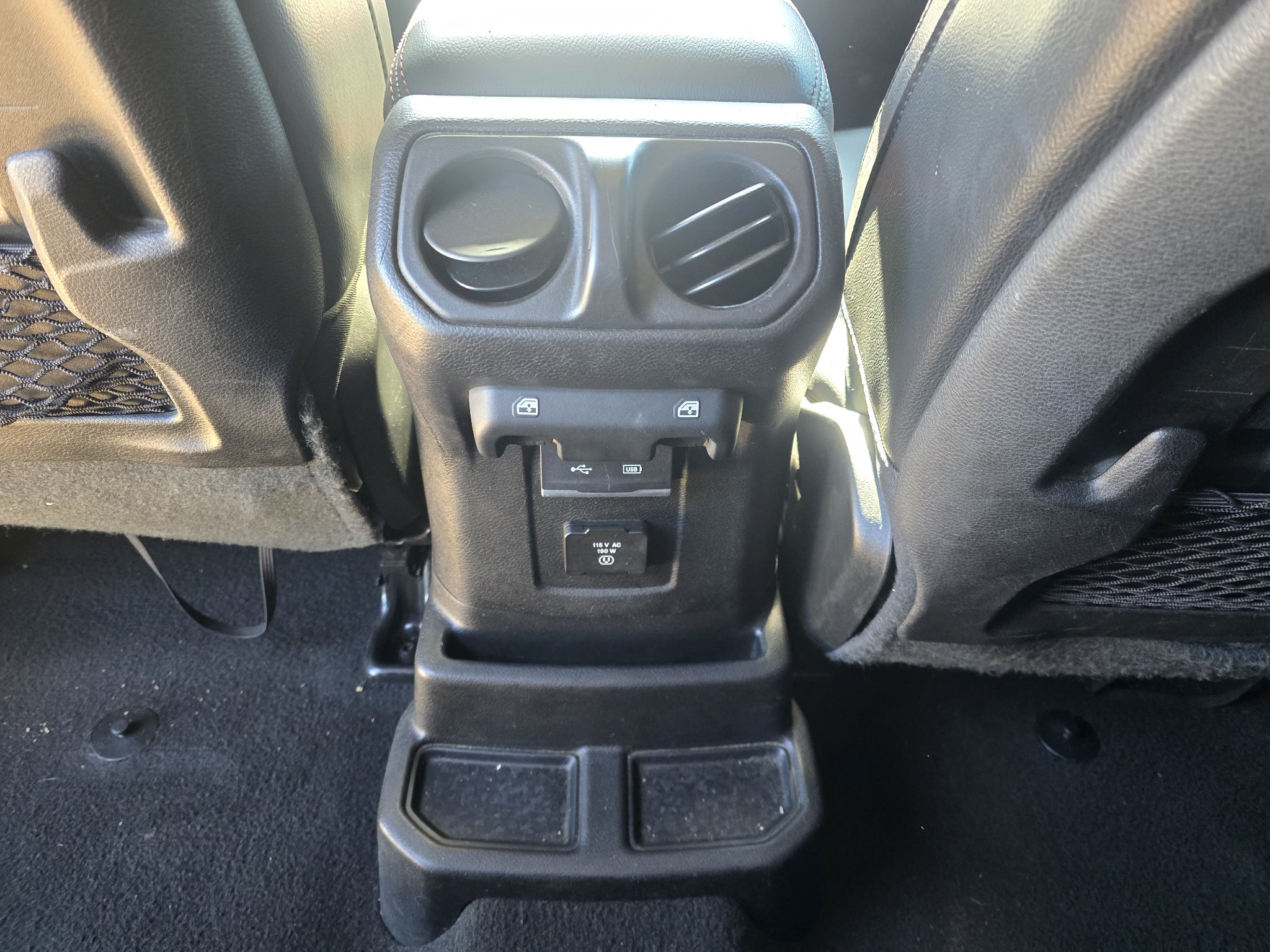 Used 2020 Jeep Wrangler Unlimited Rubicon AWD/4WD image 29