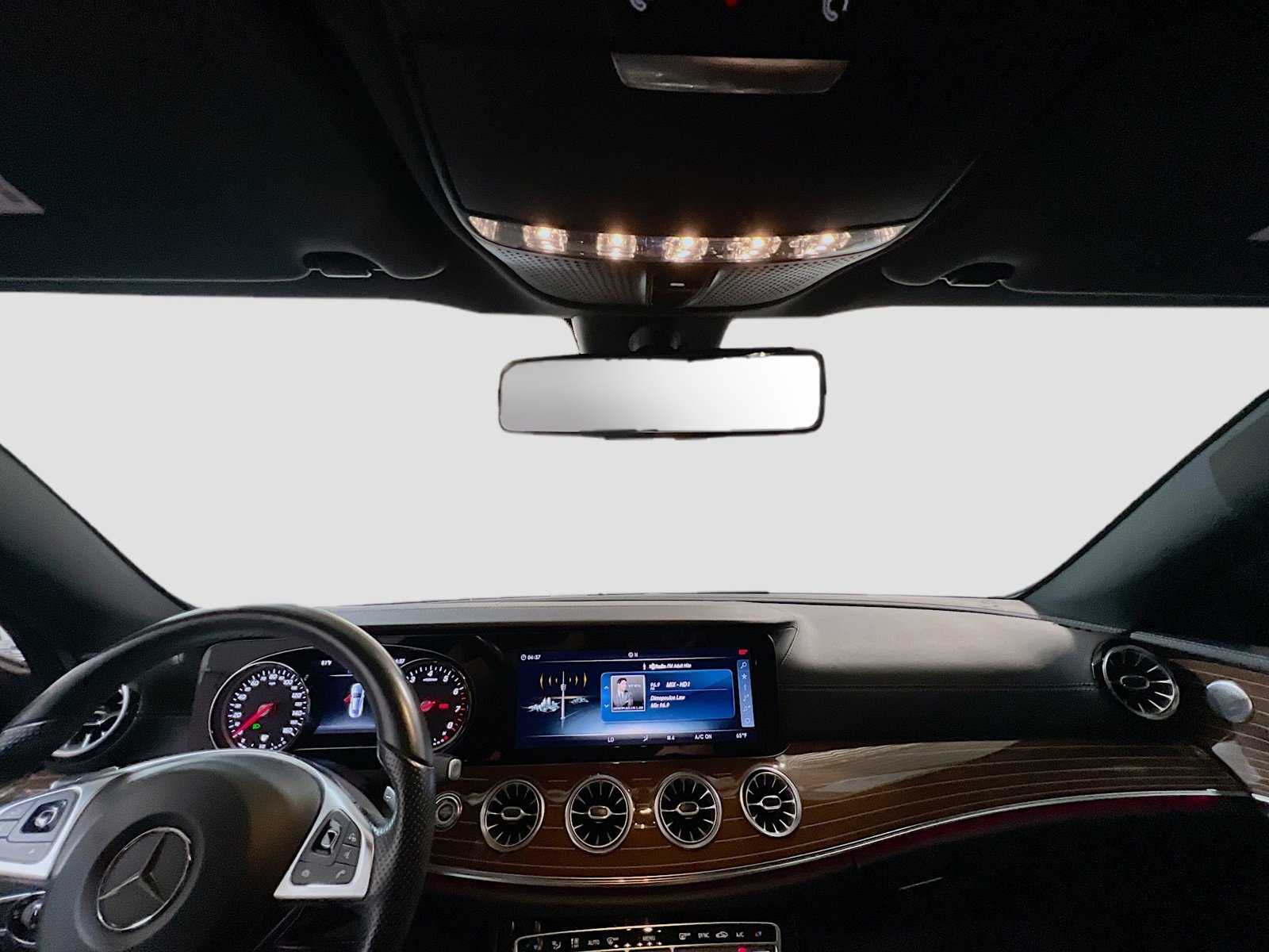 Used 2018 Mercedes-Benz E 400 4MATIC Coupe image 18