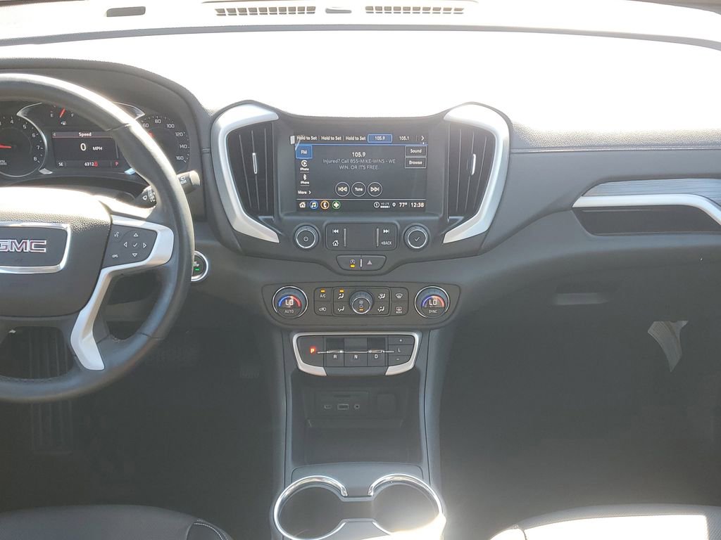 Used 2024 GMC Terrain SLT w/ LPO, Floor Liner Package image 26