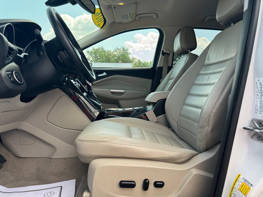 Used 2016 Ford Escape Titanium FWD image 20