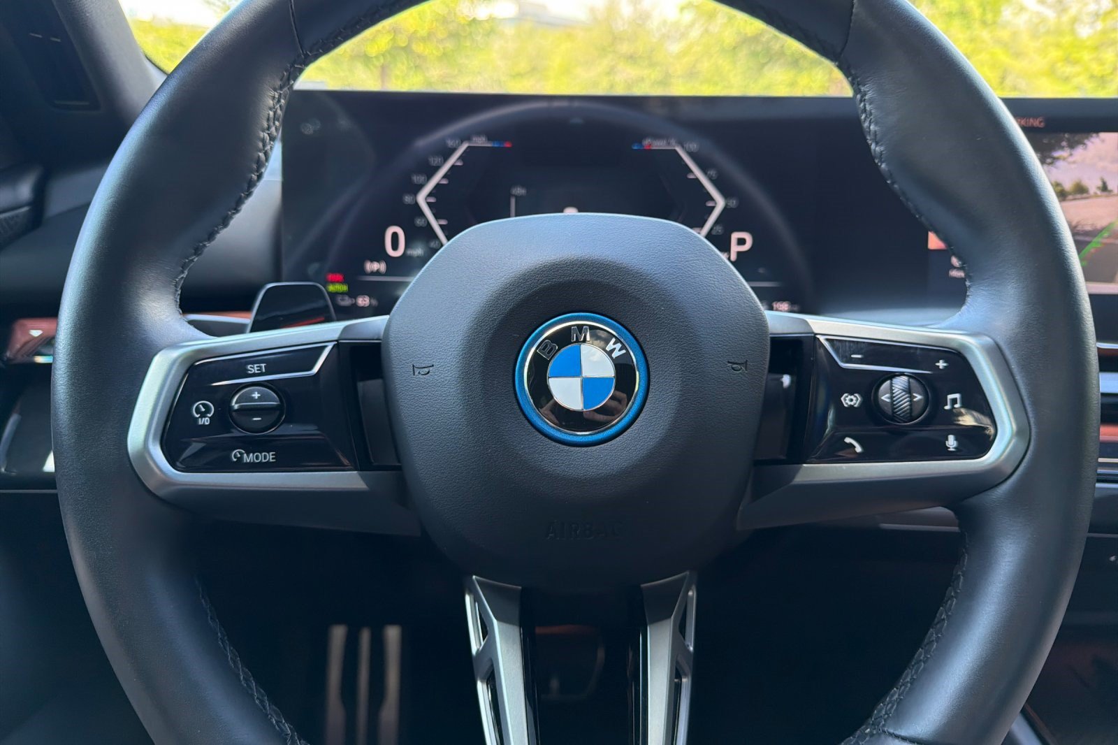 Certified 2024 BMW i5 eDrive40i w/ M Sport Package RWD image 30