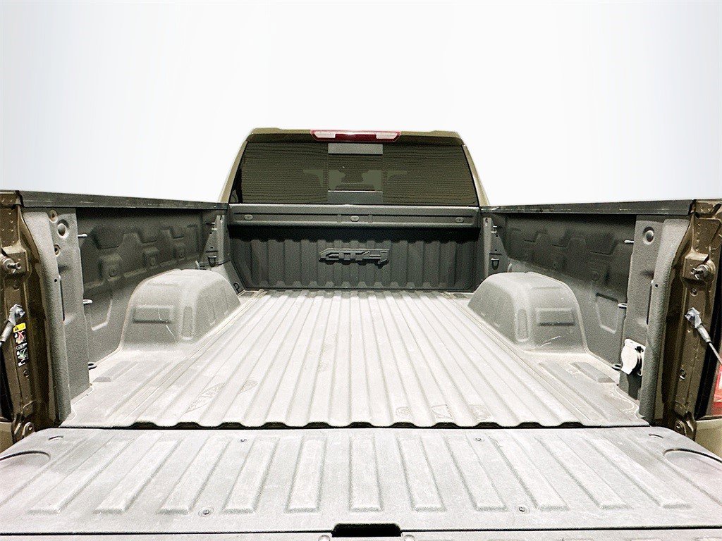 Certified 2023 GMC Sierra 1500 AT4 w/ AT4 Preferred Package image 22