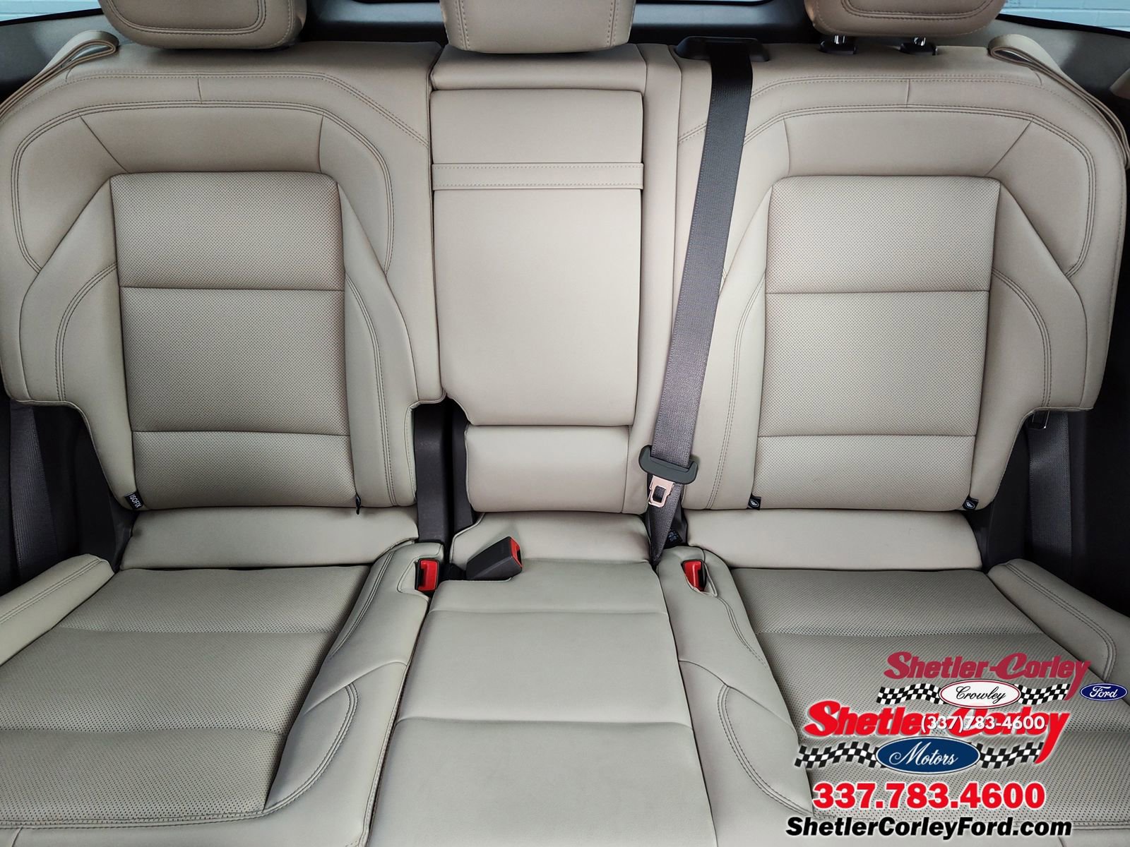 Used 2024 Lincoln Nautilus Premier image 30