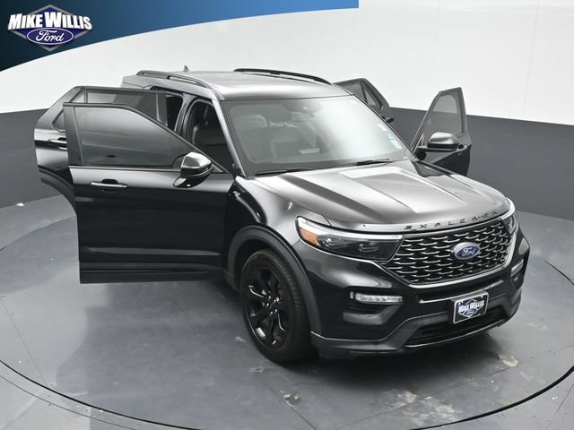 Used 2024 Ford Explorer ST-Line w/ Class IV Trailer Tow Package RWD image 25