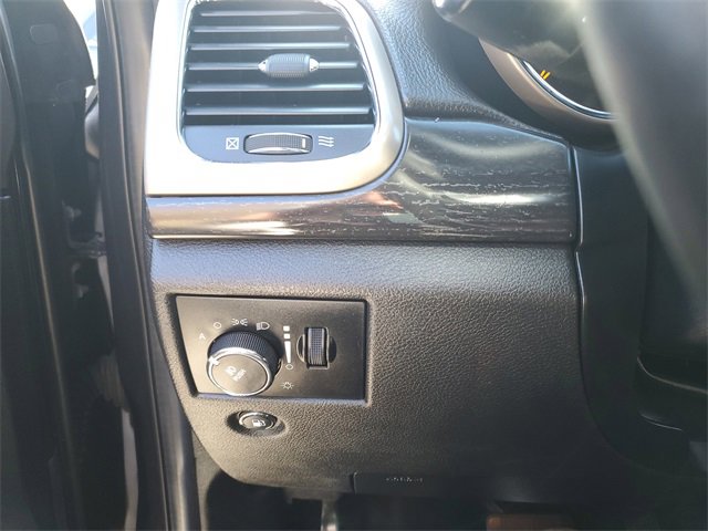 Used 2014 Jeep Grand Cherokee Laredo w/ Security & Convenience Group image 23