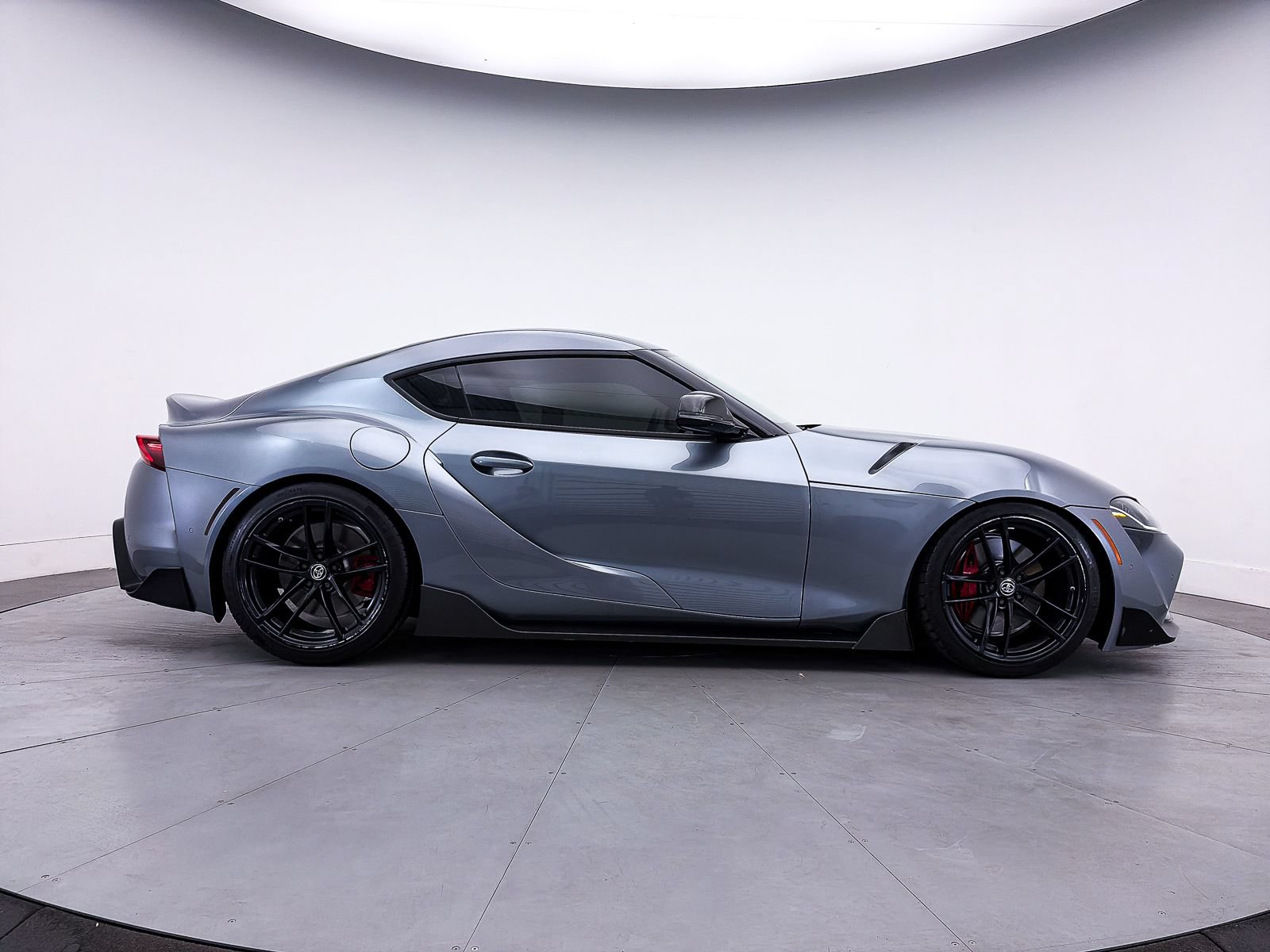 Used 2020 Toyota Supra Premium w/ Driver Assist Package RWD image 40
