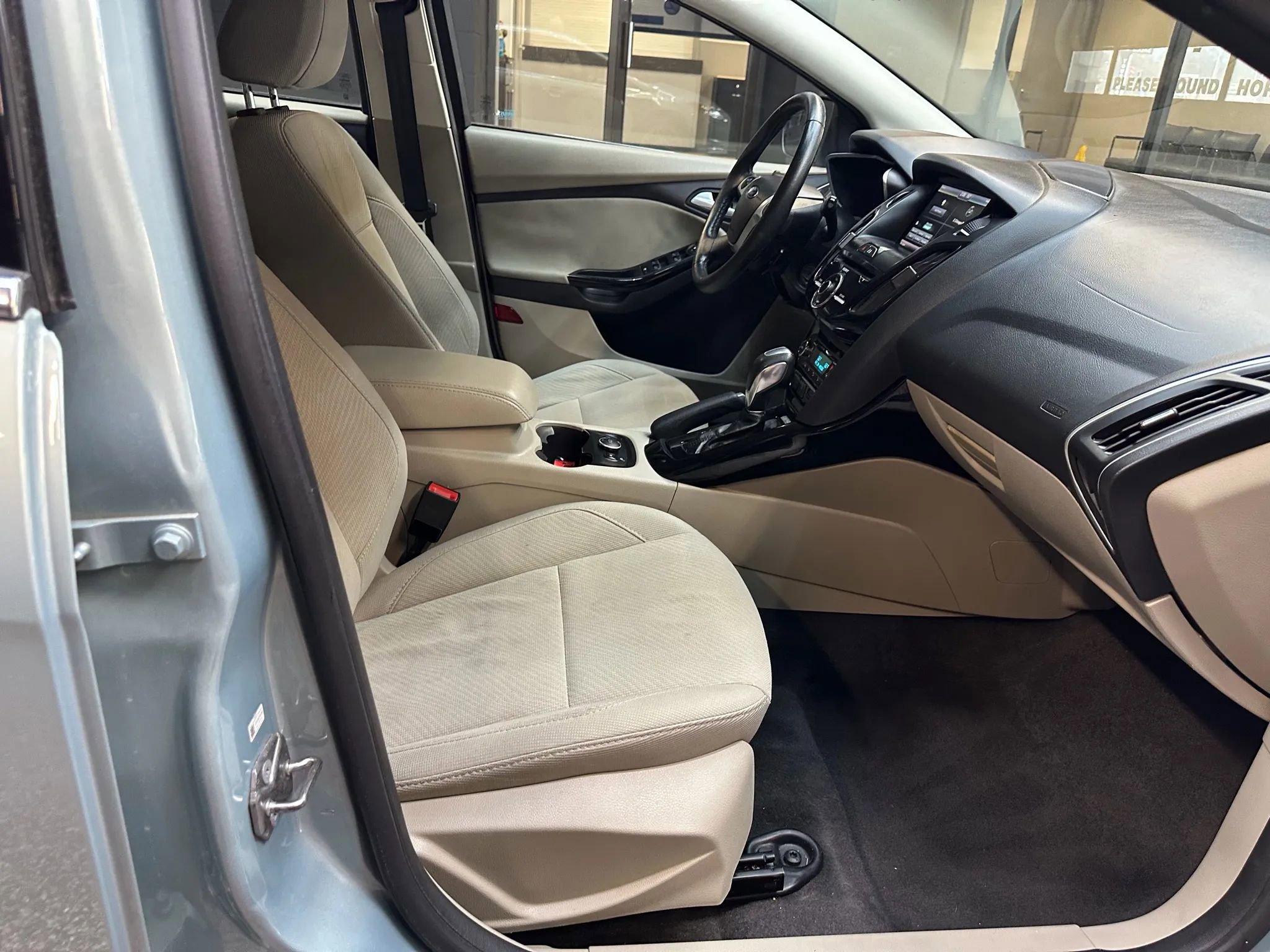 Used 2014 Ford Focus Electric Hatchback image 31