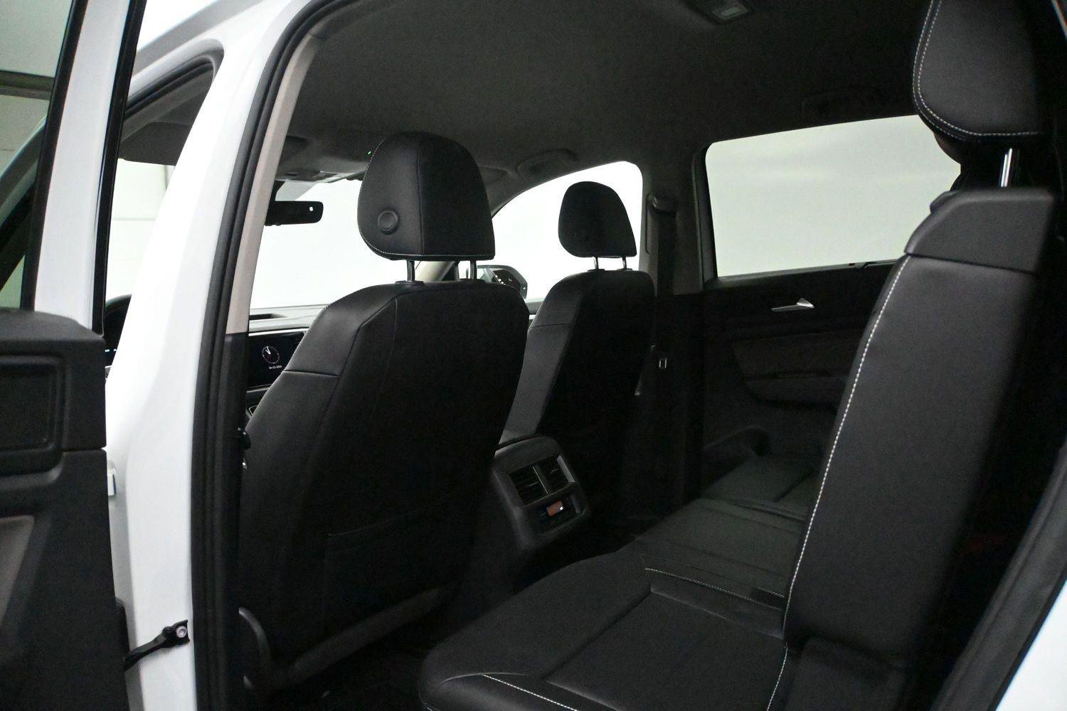 Used 2022 Volkswagen Atlas SE AWD/4WD image 11