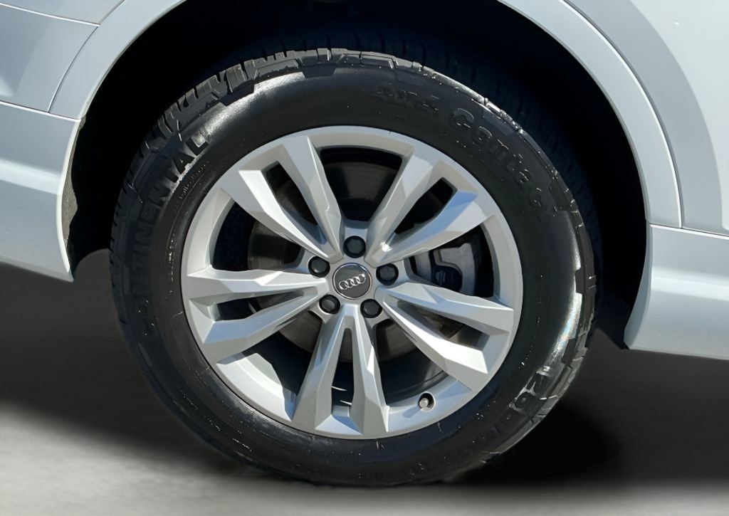 Used 2019 Audi Q7 3.0T Premium Plus w/ Premium Plus Package image 2