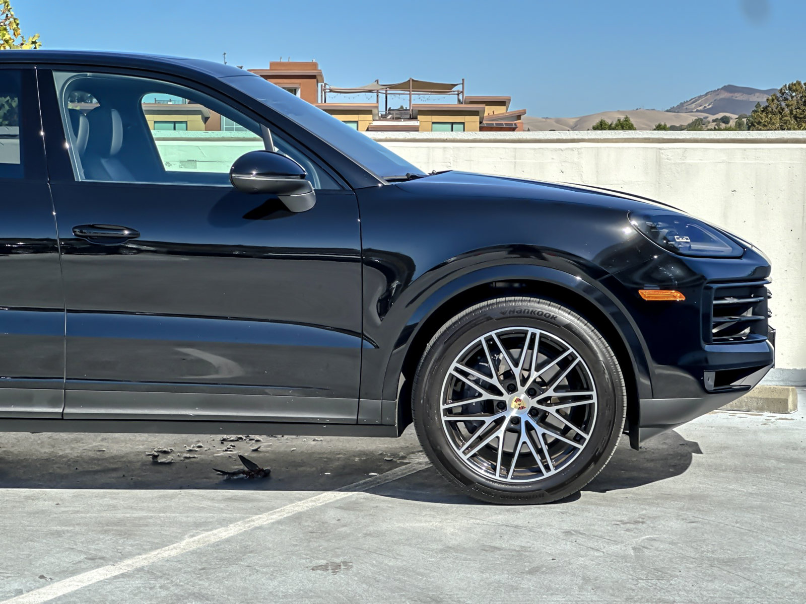 Certified 2024 Porsche Cayenne AWD/4WD image 35