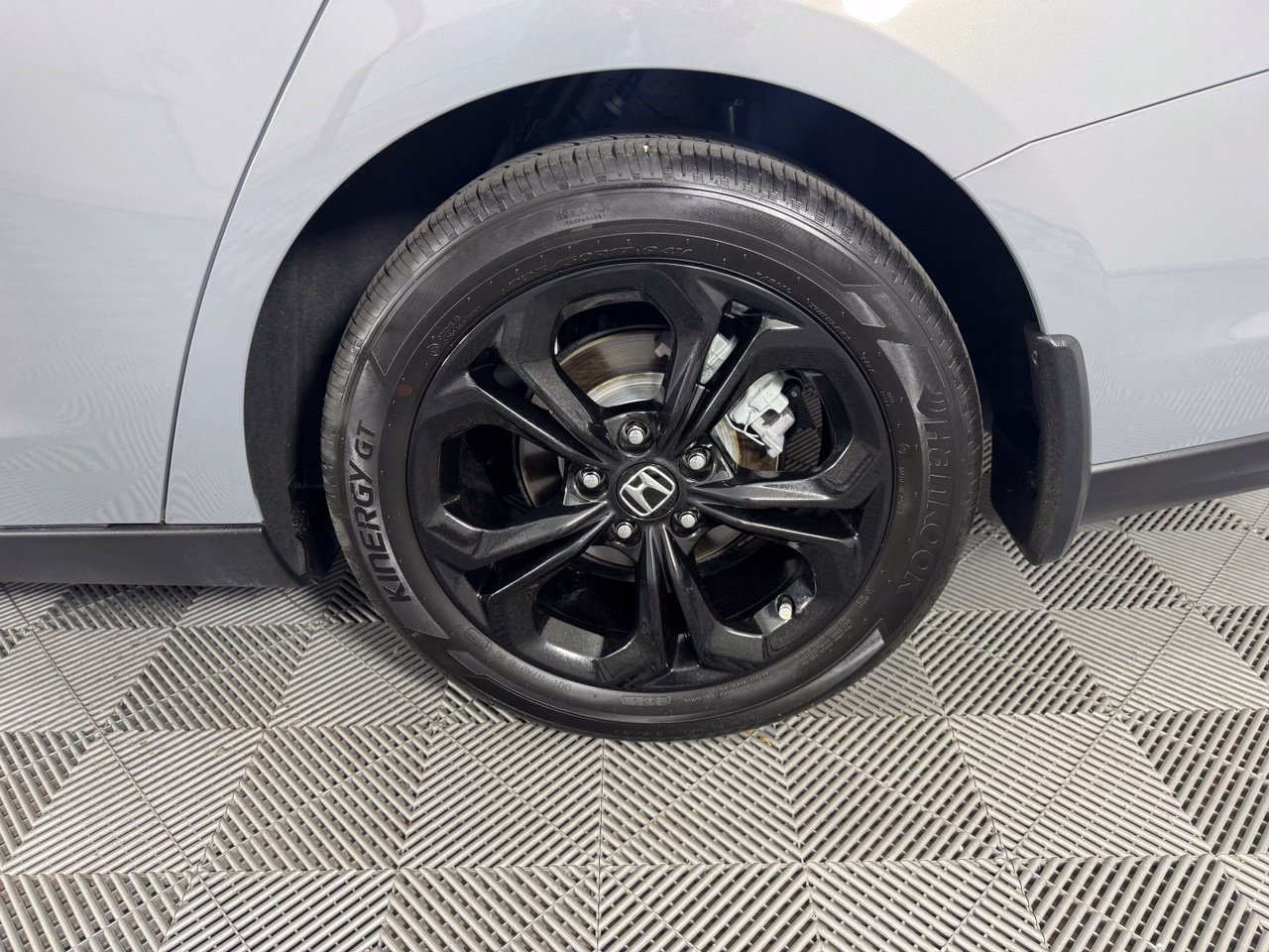 Used 2025 Honda Accord SE image 36