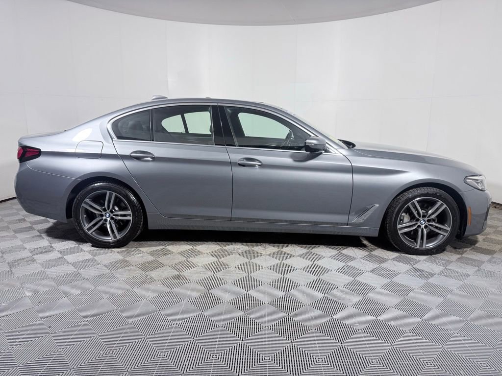 Used 2023 BMW 530i xDrive w/ Premium Package AWD/4WD image 8