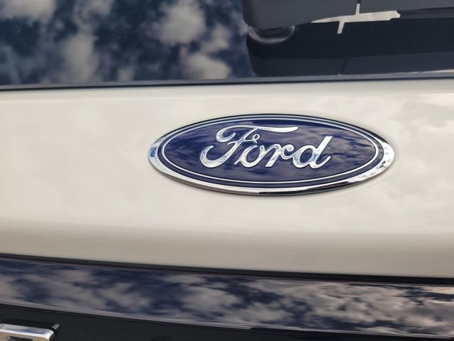 Used 2026 Ford Explorer Active image 7