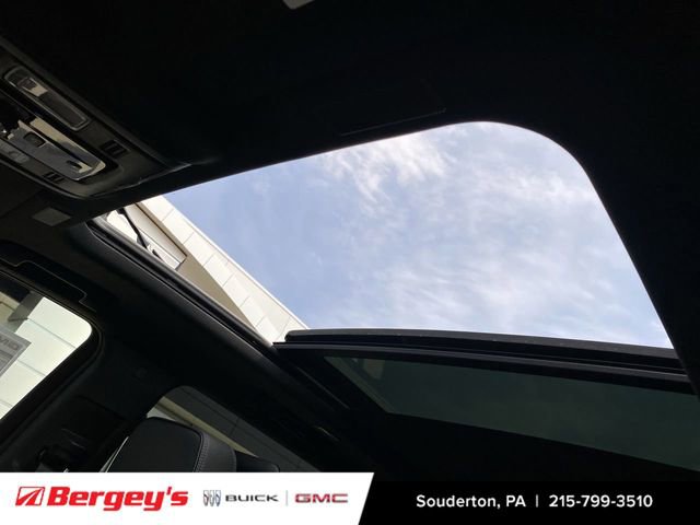 New 2026 GMC Yukon XL Denali w/ Denali Reserve Package AWD/4WD image 21