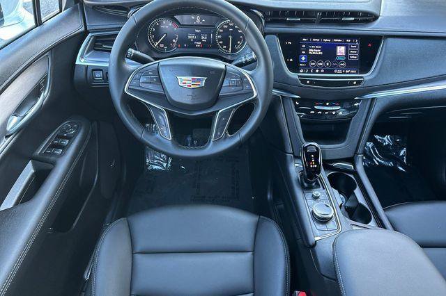 New 2026 Cadillac XT5 Luxury FWD image 15