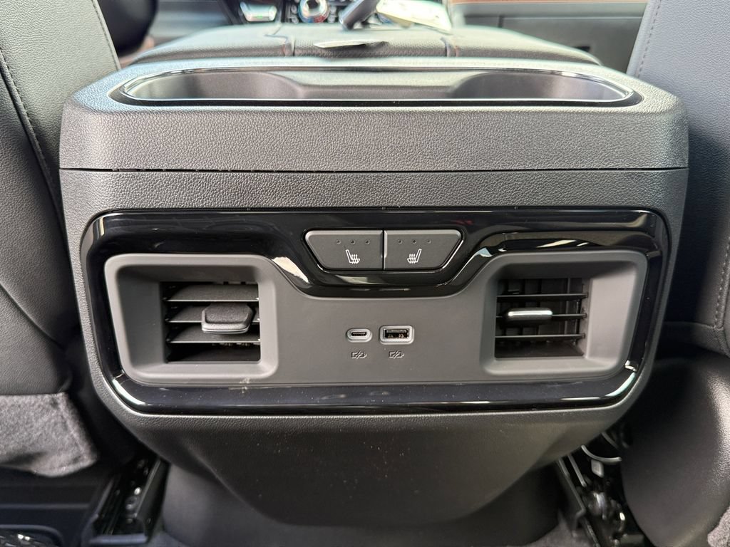 New 2026 GMC Sierra 1500 AT4 w/ AT4 Premium Package AWD/4WD image 32