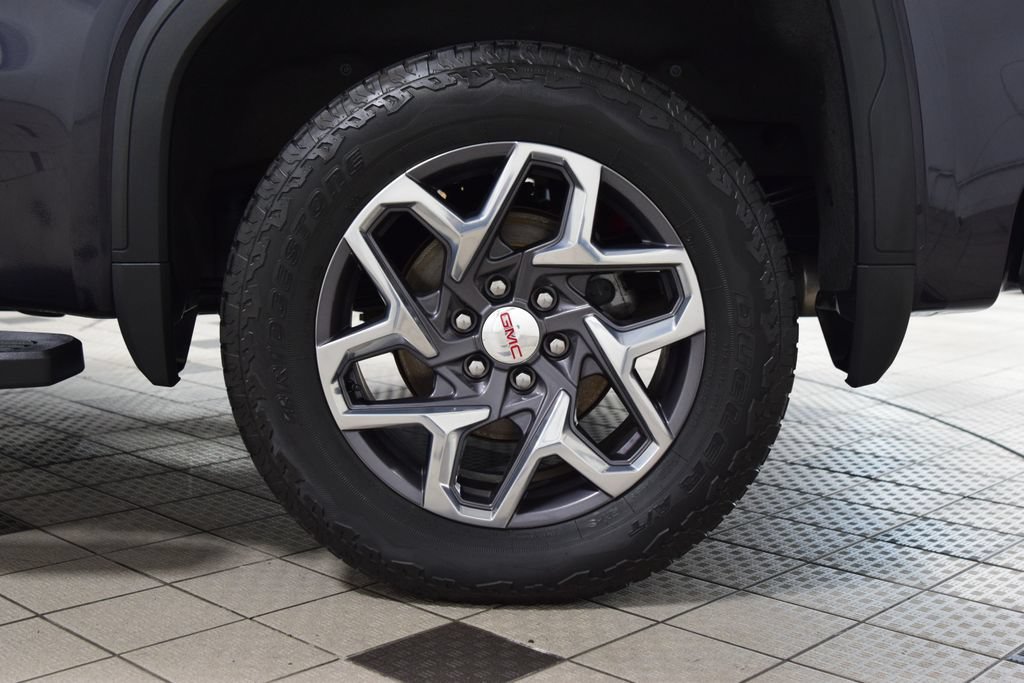 Used 2023 GMC Sierra 1500 SLT w/ SLT Premium Package AWD/4WD image 29