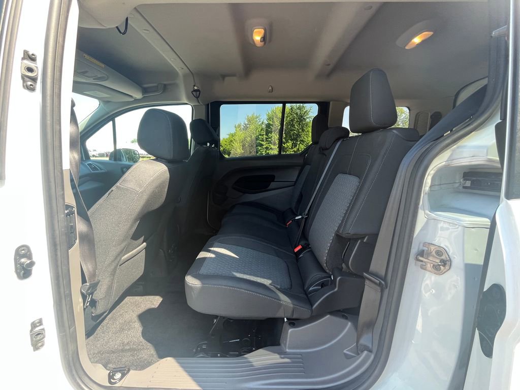 Used 2022 Ford Transit Connect XLT image 18