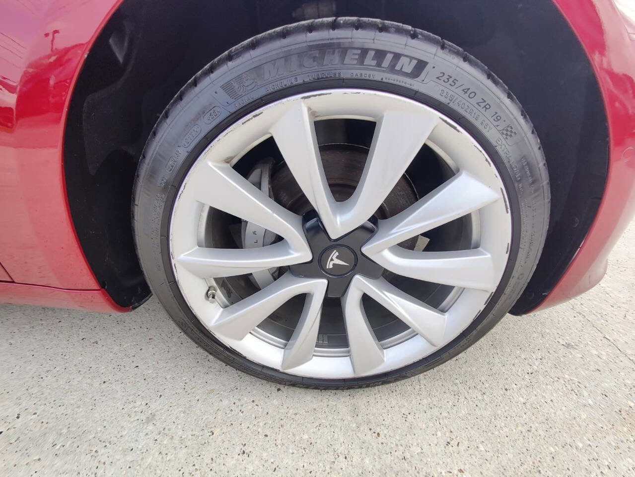 Used 2018 Tesla Model 3 Mid Range RWD image 22