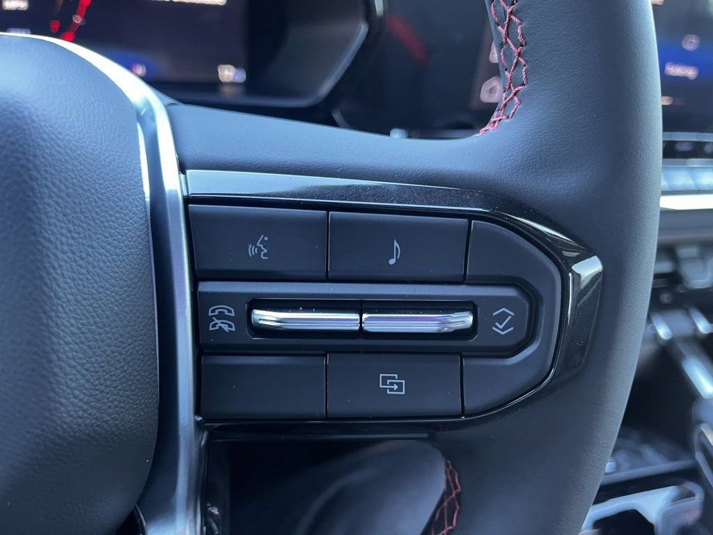 New 2025 Chevrolet Colorado Z71 w/ Technology Package image 8