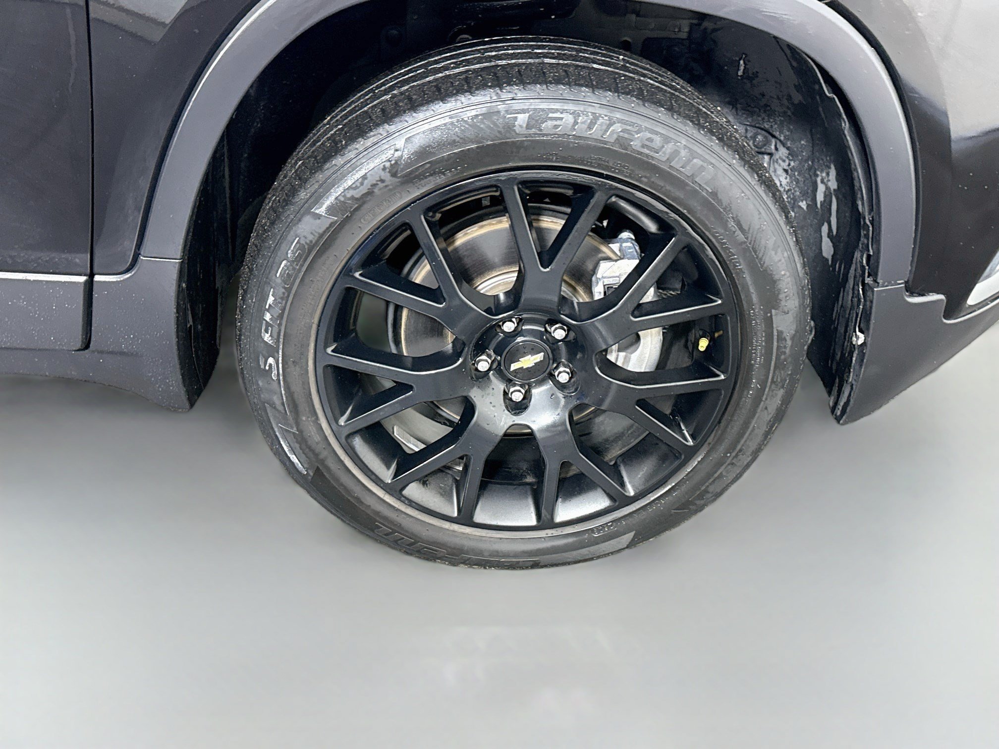 Used 2022 Chevrolet Trax LT w/ Midnight Edition AWD/4WD image 32