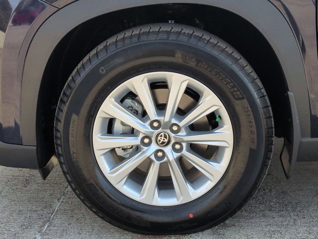 Certified 2026 Toyota Grand Highlander XLE image 11