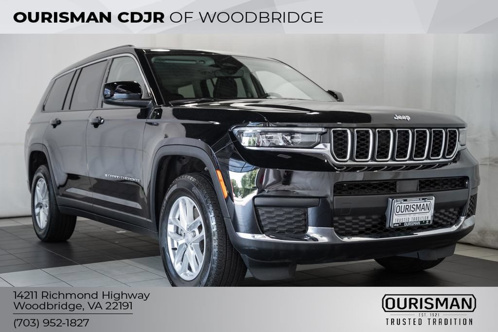 Used 2023 Jeep Grand Cherokee L Laredo w/ Luxury Tech Group I AWD/4WD image 1