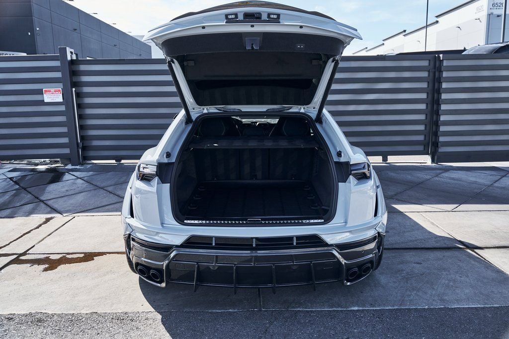 Used 2024 Lamborghini Urus Performante image 26
