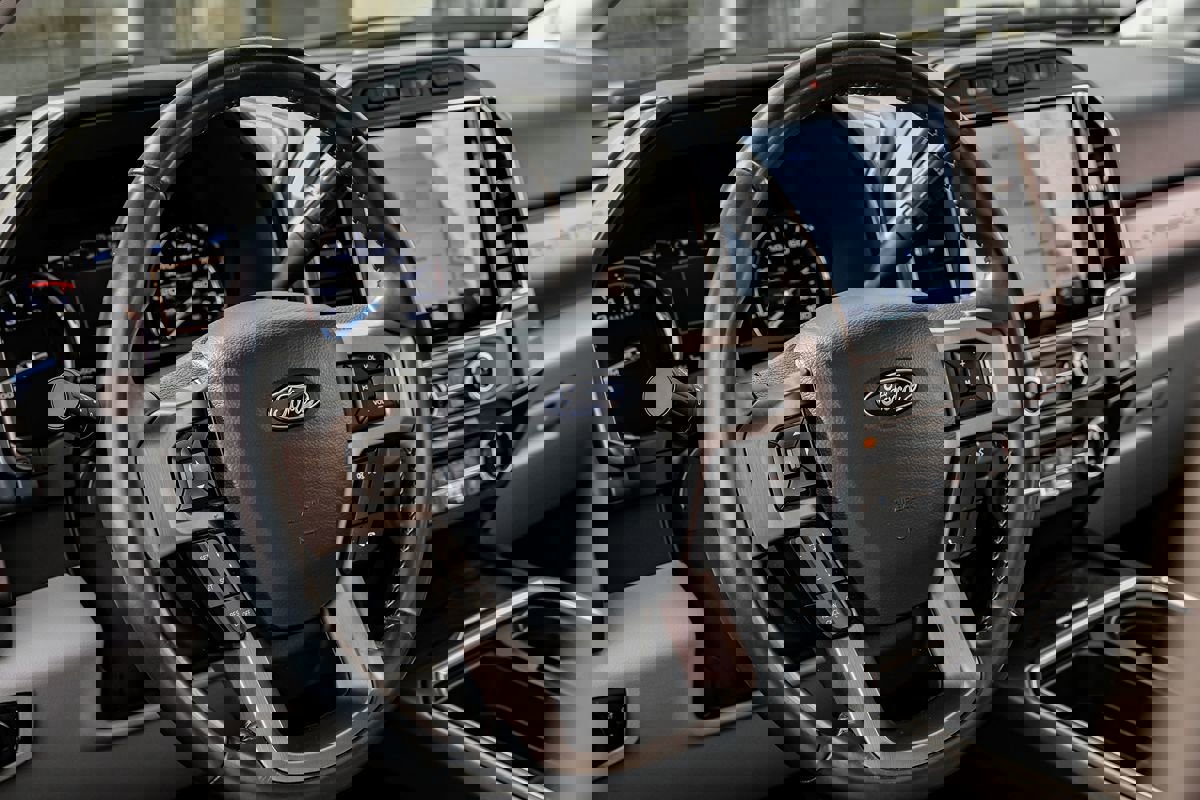 Used 2022 Ford F250 Limited image 14