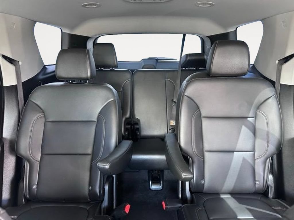 Used 2020 Chevrolet Traverse Premier w/ LPO, Floor Liner Package FWD image 25