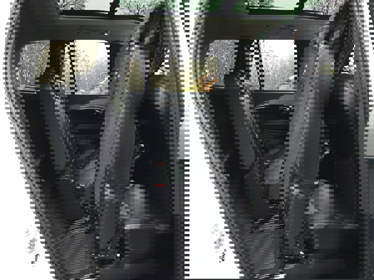 Used 2024 Volvo XC90 B5 Core w/ Climate Package image 22