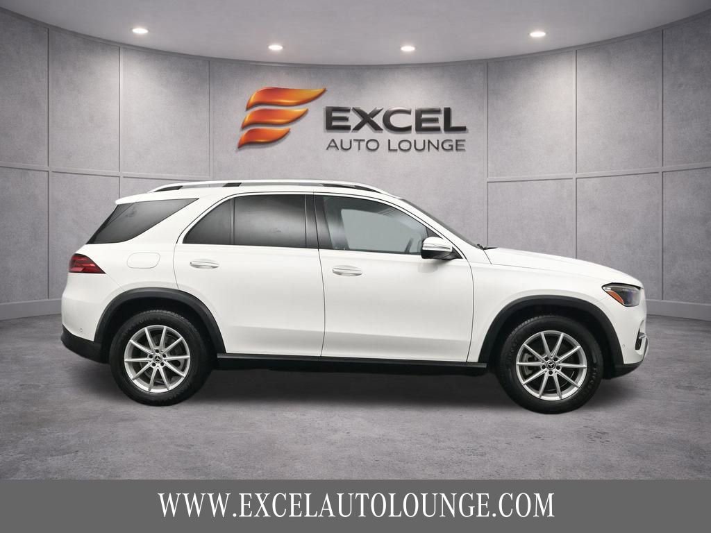 Used 2024 Mercedes-Benz GLE 450e 4MATIC image 10