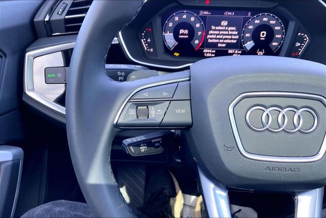Certified 2025 Audi Q3 2.0T Premium w/ Convenience Package image 21