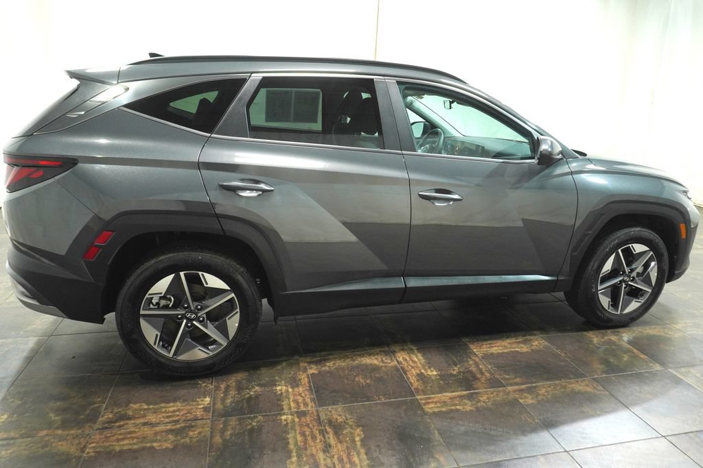 Certified 2026 Hyundai Tucson SEL Plus AWD/4WD image 4