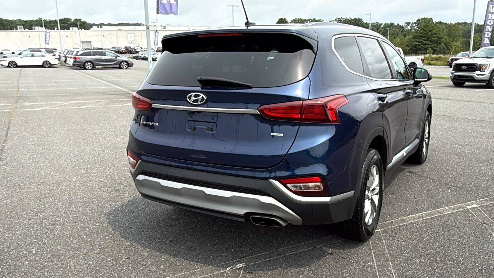 Used 2020 Hyundai Santa Fe SE AWD/4WD image 6
