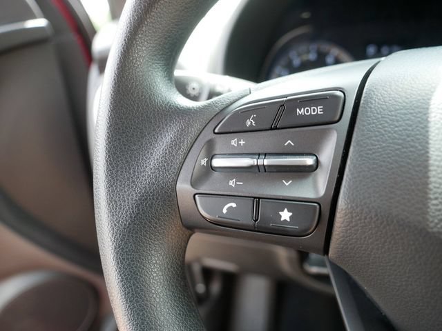 Used 2023 Hyundai Kona SE AWD/4WD image 25