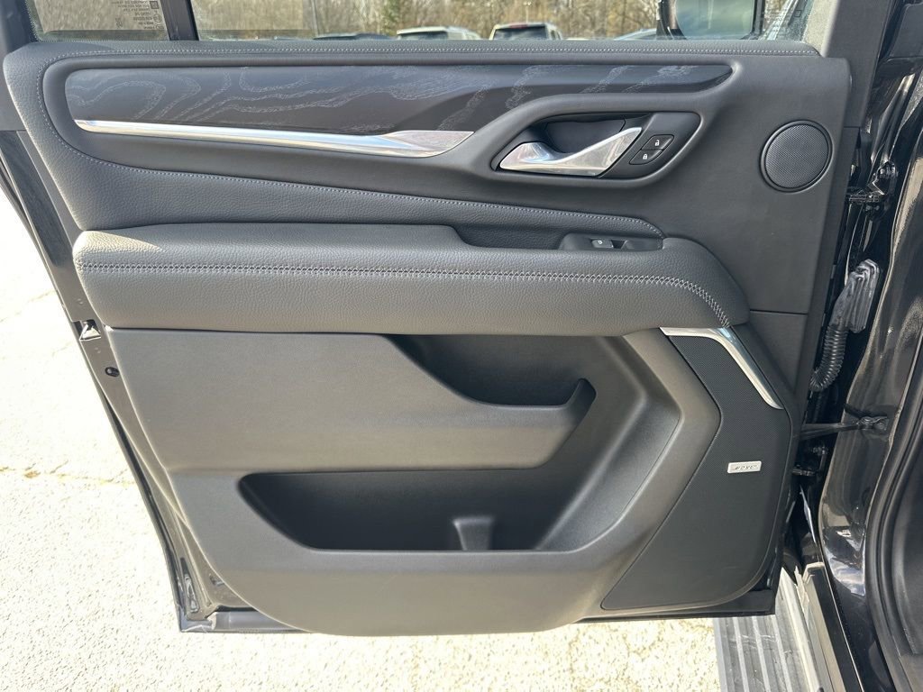 Used 2021 GMC Yukon XL Denali w/ Denali Ultimate Package image 31