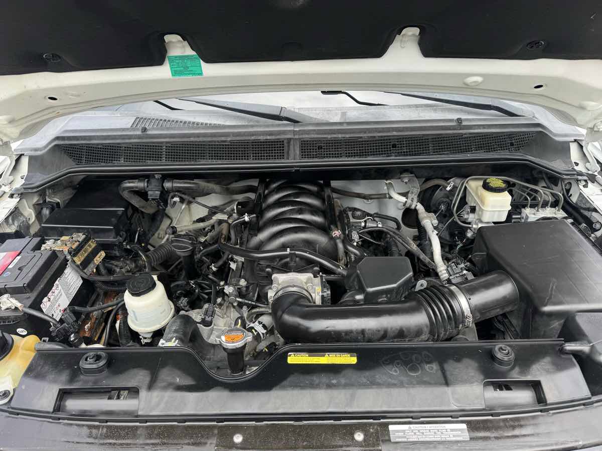 Used 2015 Nissan Titan S image 21