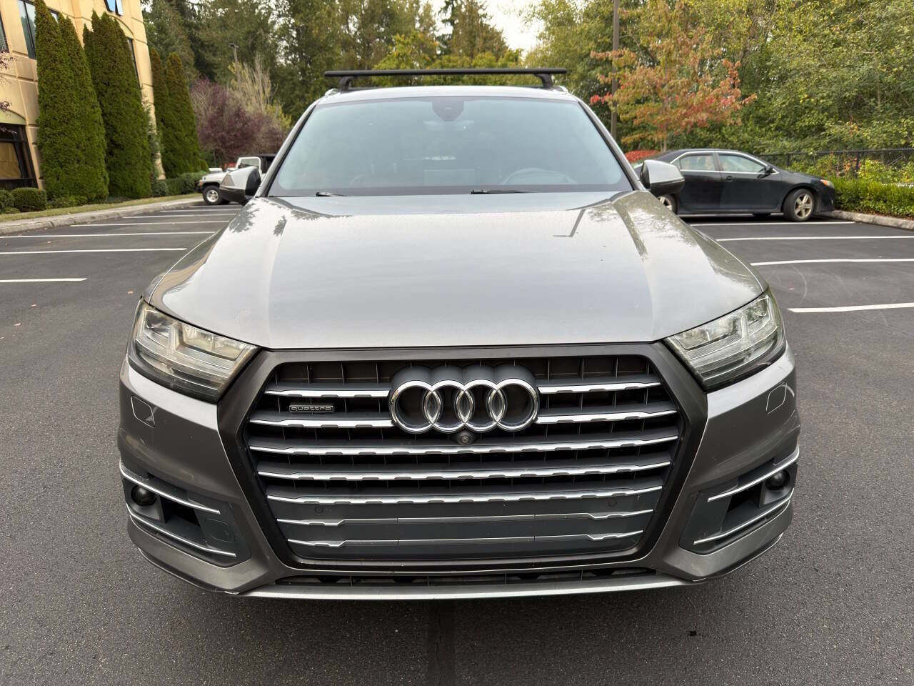Used 2017 Audi Q7 3.0T Prestige w/ Prestige Package image 3