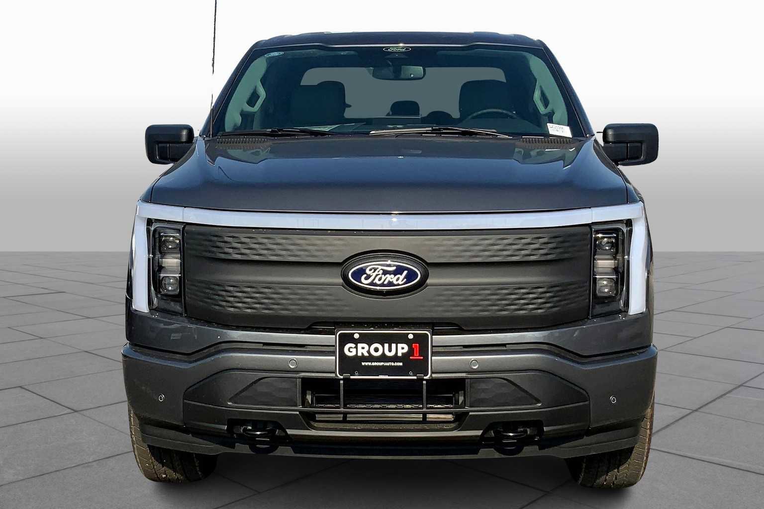 New 2025 Ford F150 Lightning Flash image 3