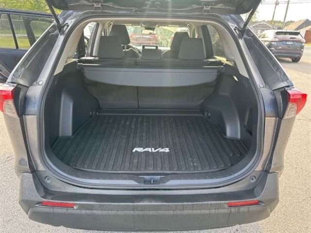 Used 2025 Toyota RAV4 LE image 21