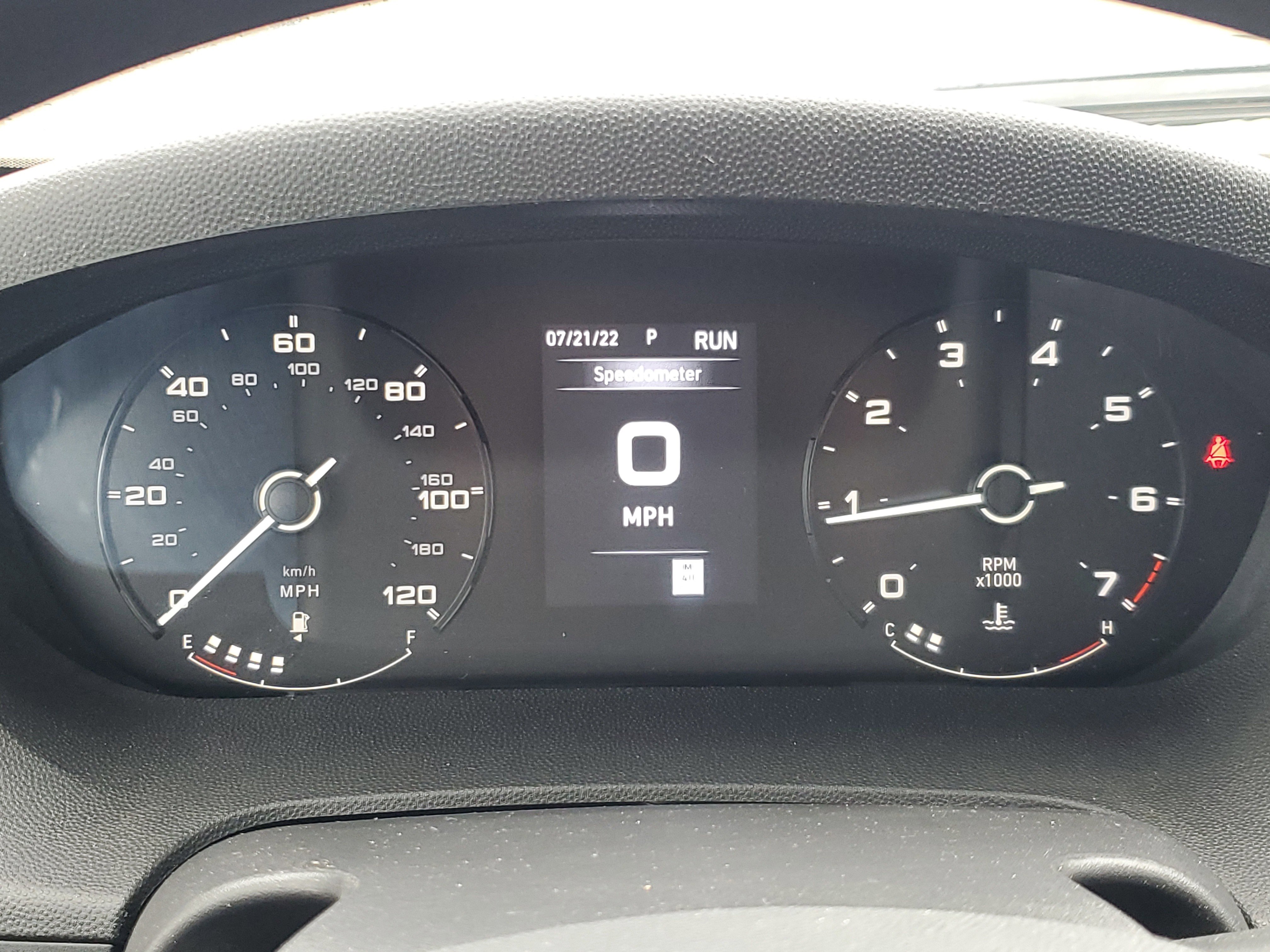 Used 2025 RAM ProMaster 2500 w/ Convenience Group image 8