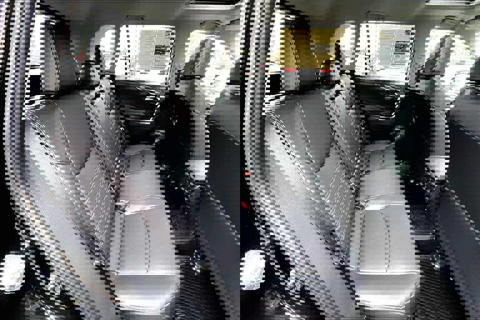 Used 2023 Toyota RAV4 XLE Premium image 19