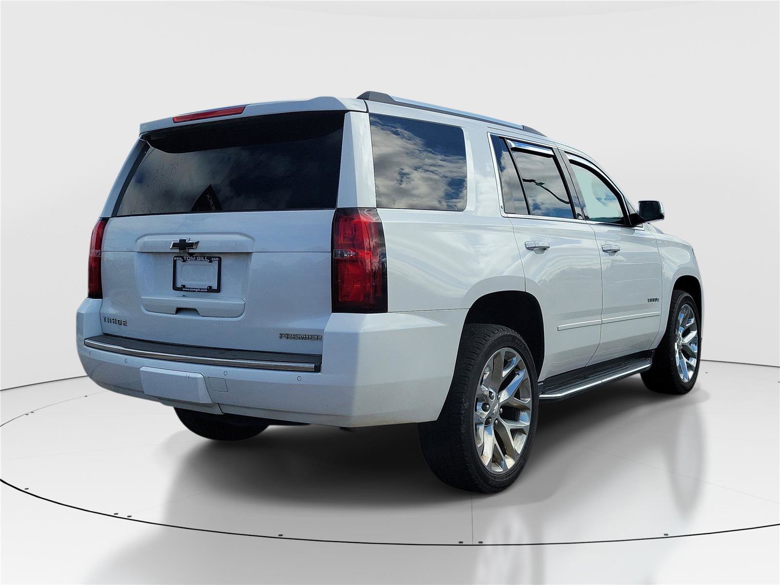 Used 2019 Chevrolet Tahoe Premier AWD/4WD image 4