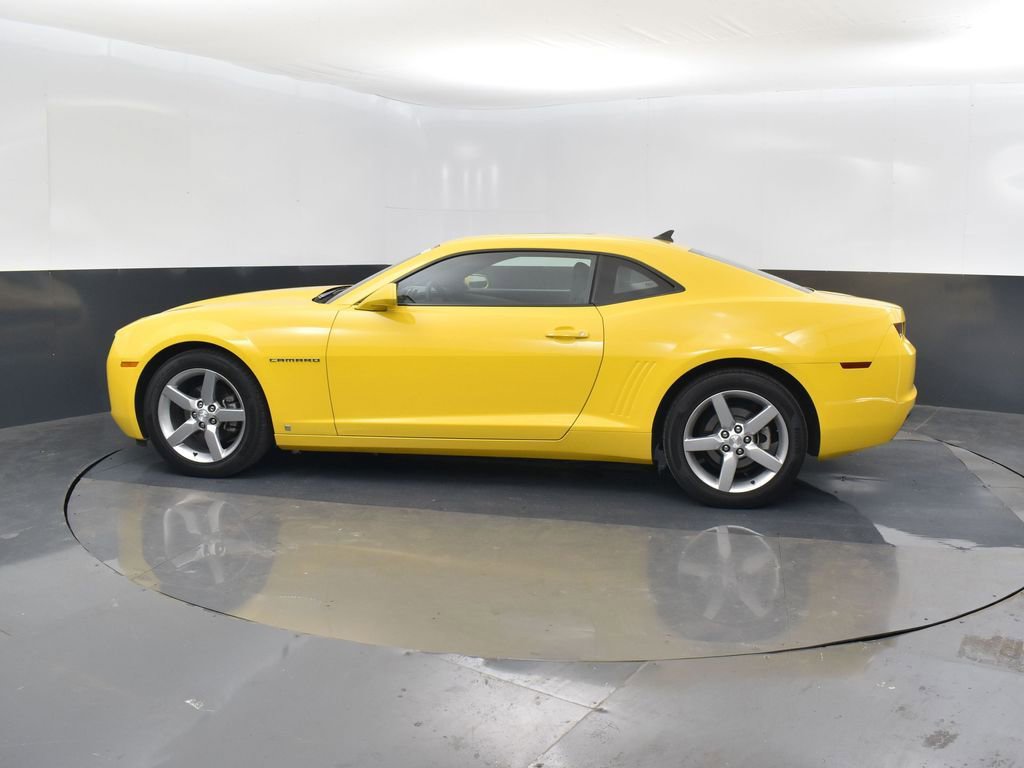 Used 2010 Chevrolet Camaro LT image 9
